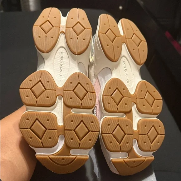 Women's Pink and Cream New Balance Sneakers - Picture 5 of 5